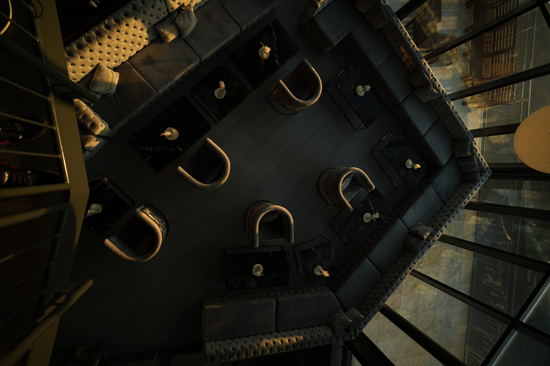 Front zipper pouch with included key ring.