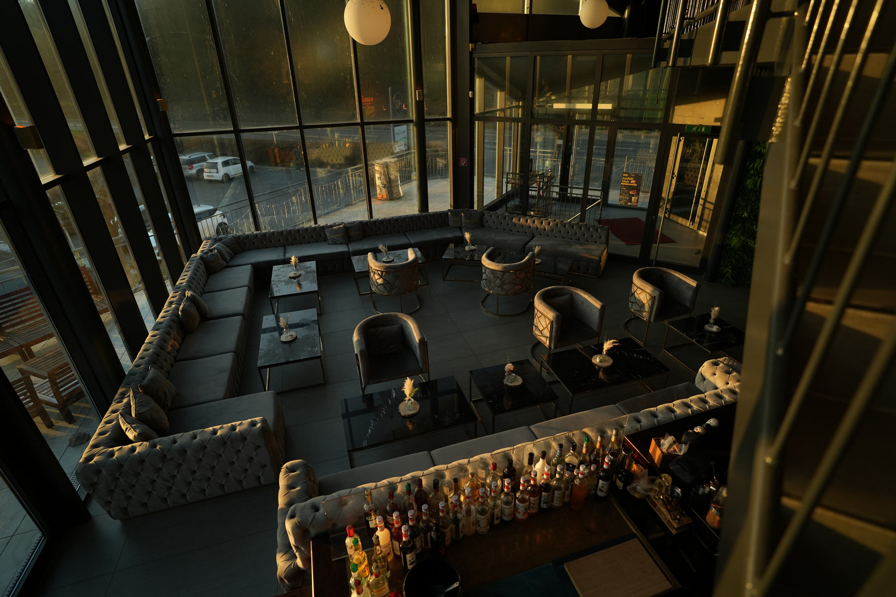 Drawstring top with elastic loop closure and textured interior padding.